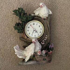 Vintage Style White Dove‎ Bird Tree Clock Decor Collectible